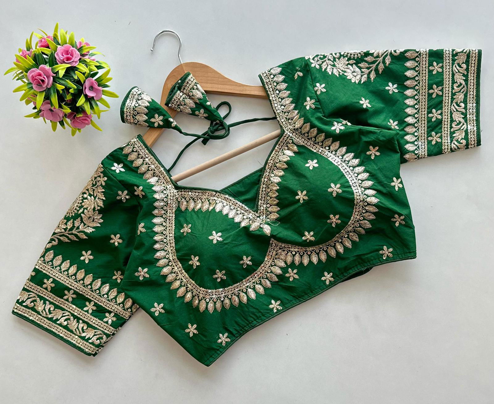 Rk Blouse Royal Jodha Style Bridal Wedding Wear Blouse Wholesale Market In Surat	